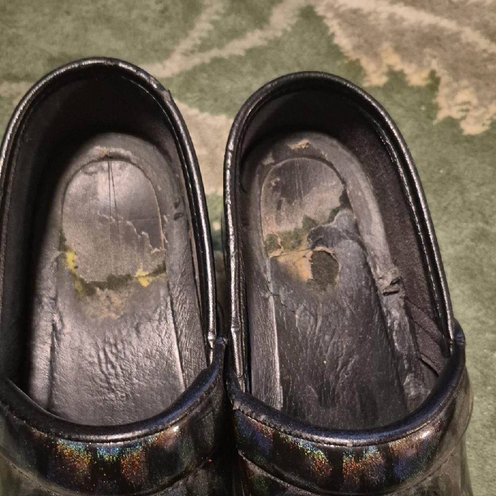 Dansko womens clogs with Multicolor Animal Print - Picture 3 of 16
